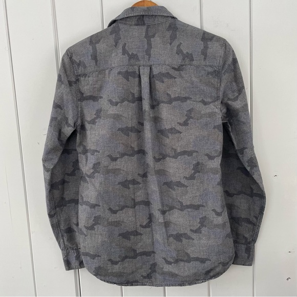 Tony Hawk Men’s Camo Button Up Long Sleeve Shirt Skater Grey Size Small - Picture 2 of 4